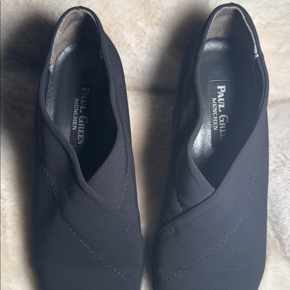 Paul Green black size 8 heel. - Picture 12 of 12